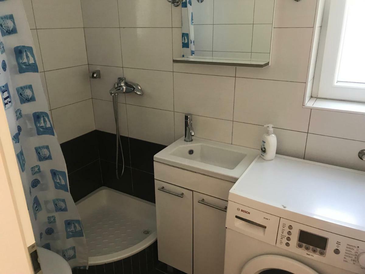 One Bedroom Apartment Split Eksteriør billede